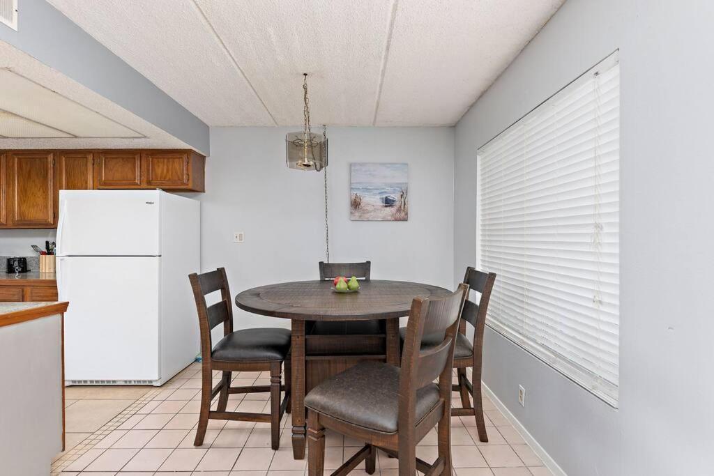 2 Bed 2 Bath 1St Fl Condo By Beach W Washer Dryer South Padre Island Exterior photo