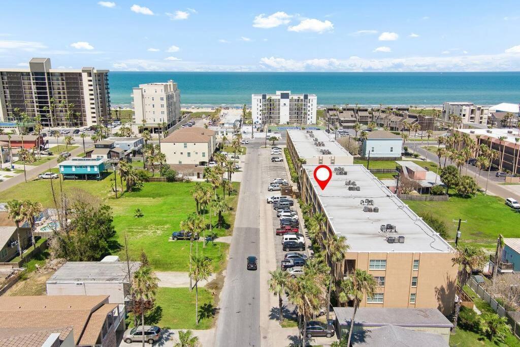 2 Bed 2 Bath 1St Fl Condo By Beach W Washer Dryer South Padre Island Exterior photo
